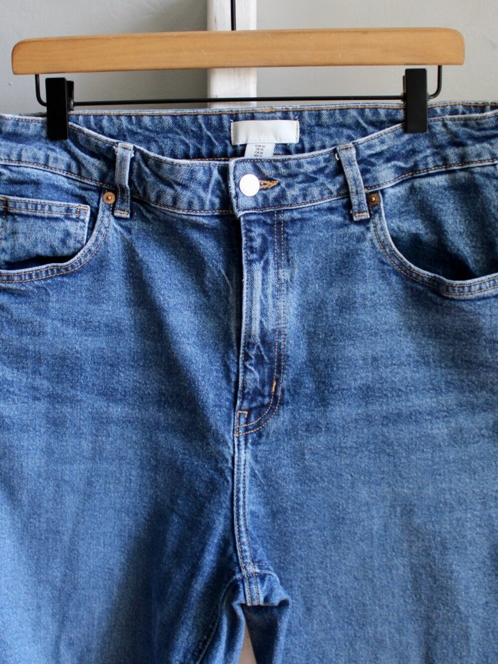 H&M Mom Slim Fit High Waist Ankle Jeans Blue Cotton Denim Women's Size 14 - Picture 4 of 5